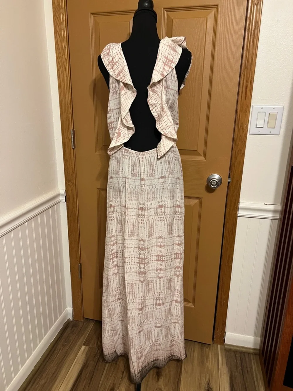 YOUNG FABULOUS AND BROKE Ruffled Maxi - Picture 4 of 8